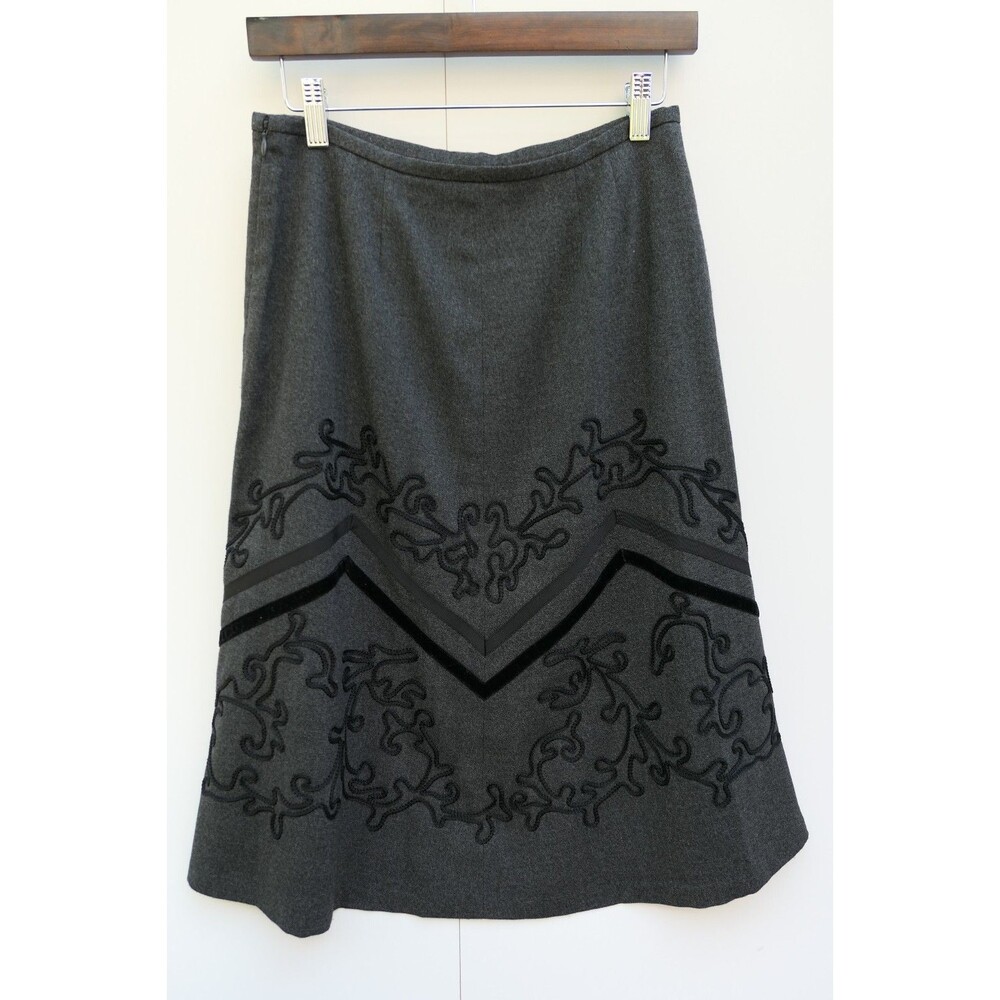 Womens 6P Ann Taylor Loft Woven Mid Length A Line Skirt embroidery velvet detail